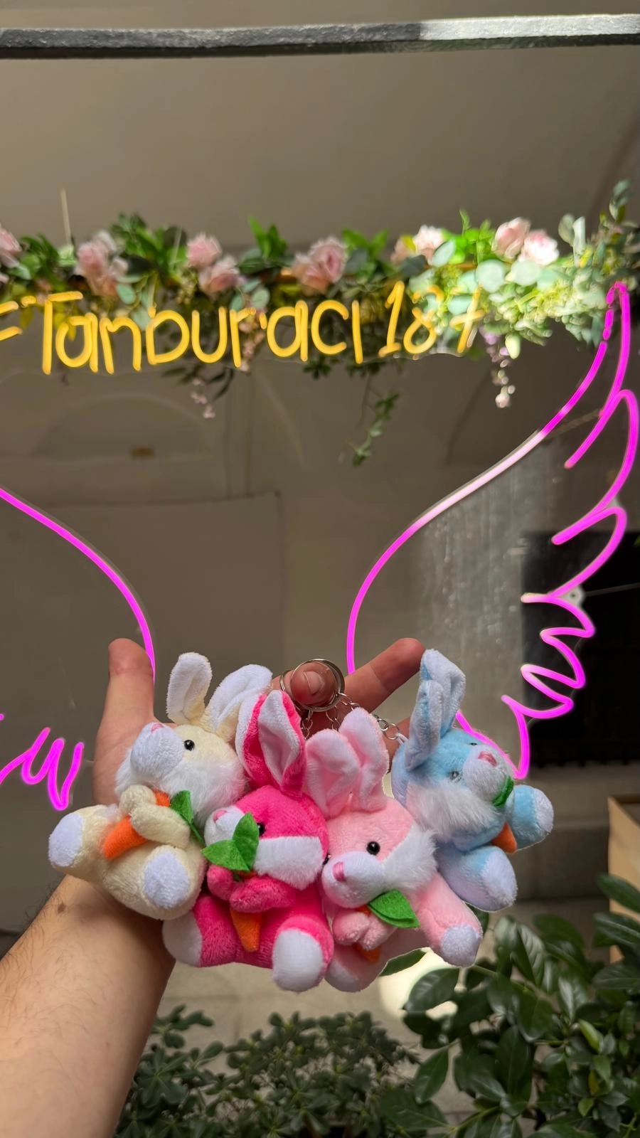 Havuçlu Peluş Tavşan Anahtarlık 12’li Paket | Toptan Peluş Tavşan Anahtarlık