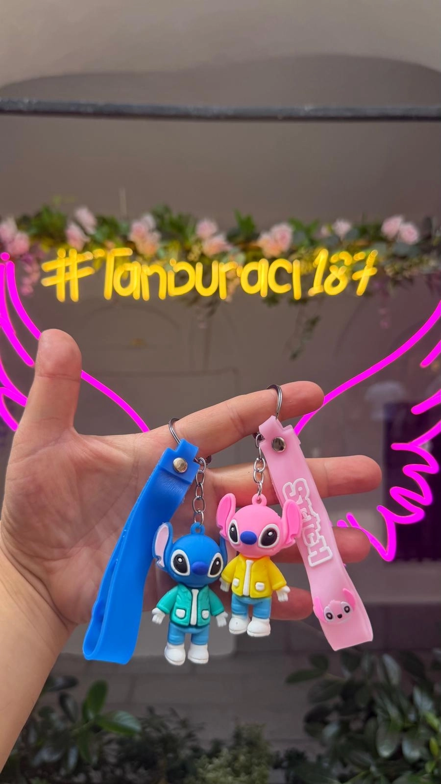 Sevimli Karakter Figürlü Silikon Anahtarlık 12’li Paket | Toptan Figürlü Anahtarlık